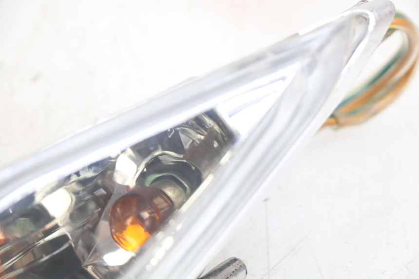 photo de INTERMITENTE DELANTERO IZQUIERDO SYM CROX 4T 50 (2016 - 2023) - Vista general del producto