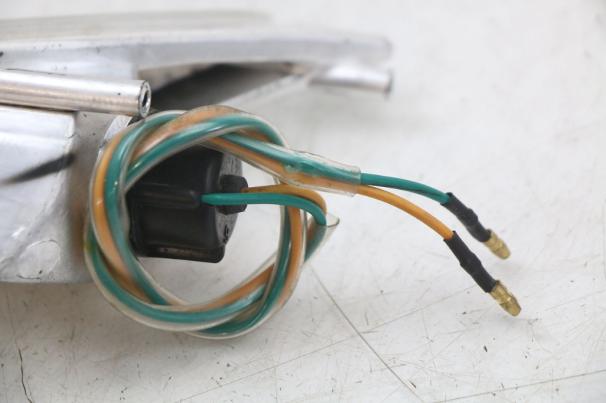 photo de INTERMITENTE DELANTERO IZQUIERDO SYM CROX 4T 50 (2016 - 2023) - Vista general del producto