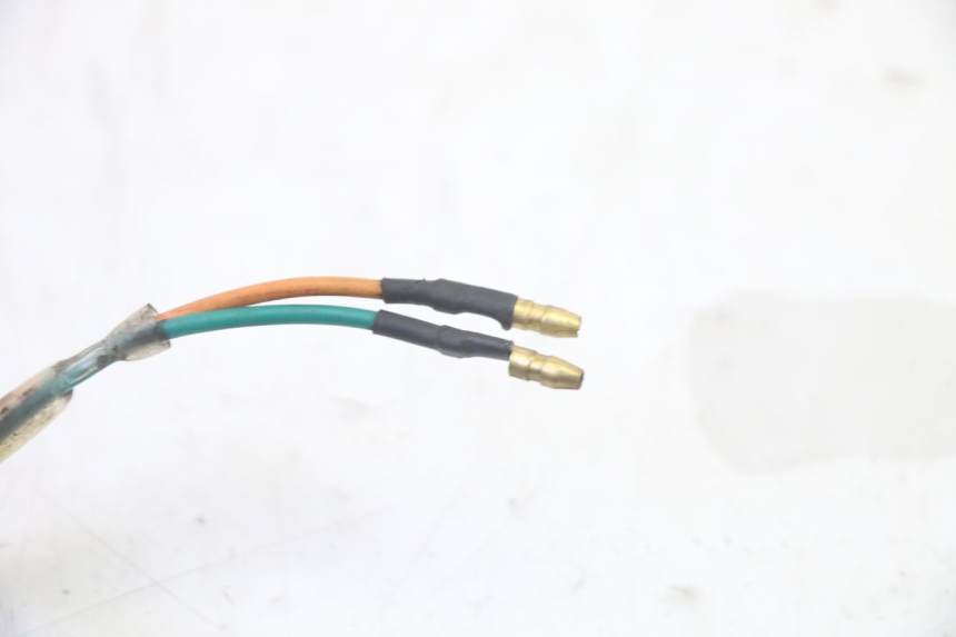 photo de INTERMITENTE DELANTERO IZQUIERDO SYM CROX 4T 50 (2016 - 2023) - Detalles de los puntos de fijación