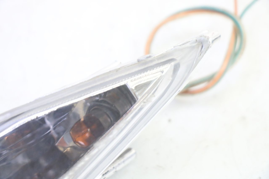 photo de INTERMITENTE DELANTERO IZQUIERDO SYM CROX 4T 50 (2016 - 2023) - Zoom estado de uso