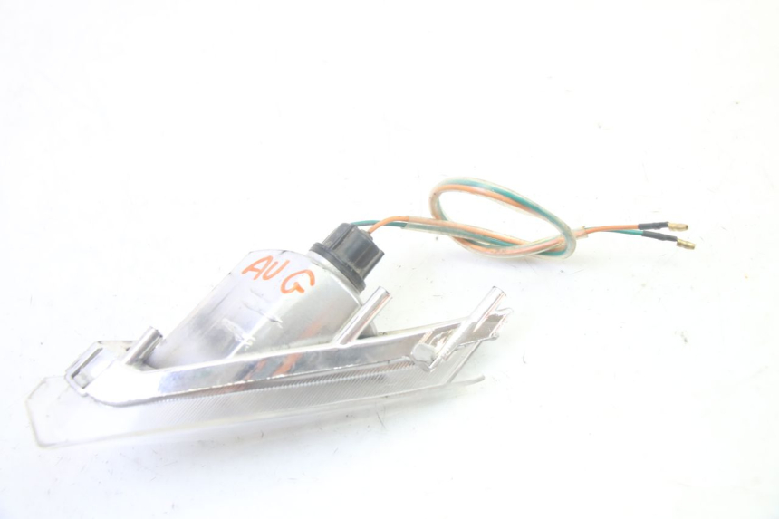 photo de INTERMITENTE DELANTERO IZQUIERDO SYM CROX 4T 50 (2016 - 2023) - Otra perspectiva