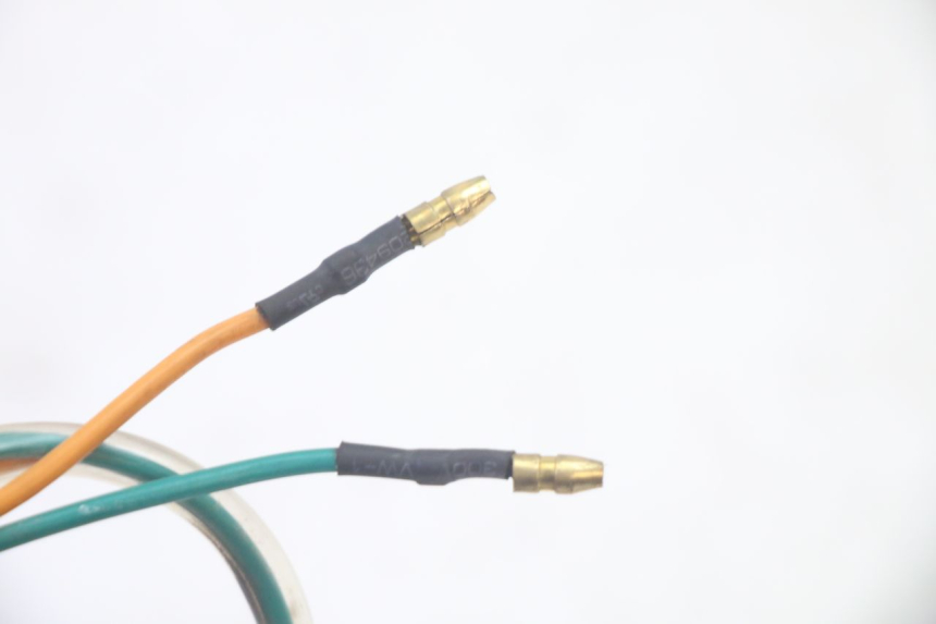 photo de INTERMITENTE DELANTERO IZQUIERDO SYM CROX 4T 50 (2016 - 2023) - Otra perspectiva