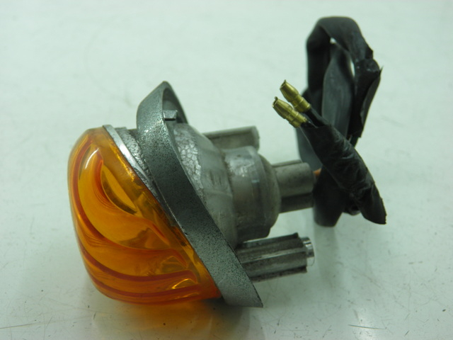 photo de DELANTERO IZQUIERDO INTERMITENTE DAELIM BESBI 125 (2007 - 2008) - Vista principal