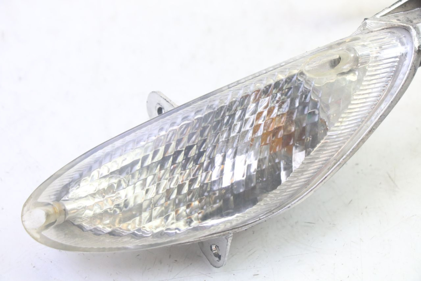 photo de INTERMITENTE DELANTERO IZQUIERDO LONGJIA DIGITA 4T 50 (2019 - 2022) - Detalle de la pieza