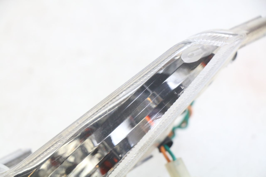 photo de INTERMITENTE DELANTERO IZQUIERDO PEUGEOT E-VIVACITY 1 (2012 - 2018) - Vista general del producto