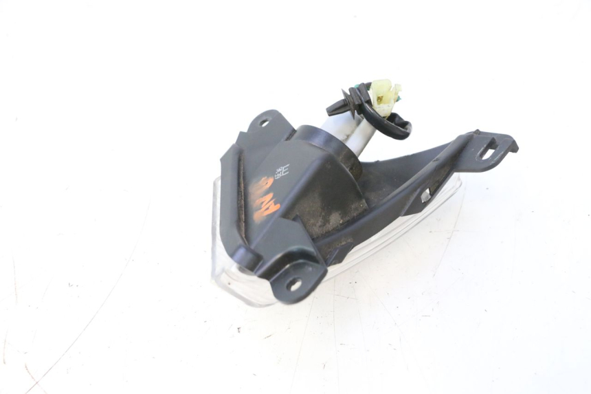 photo de DELANTERO IZQUIERDO INTERMITENTE KAWASAKI ER-6 ER6 N 650 (2005 - 2009) - Primer plano técnico