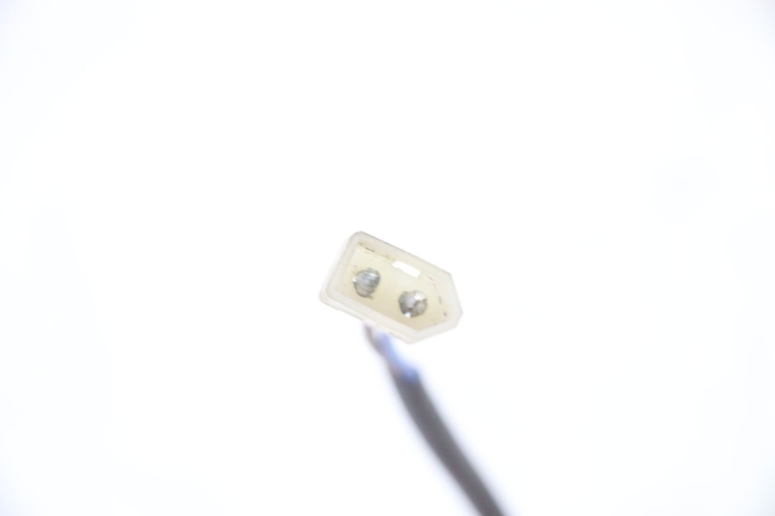 photo de DELANTERO IZQUIERDO INTERMITENTE APRILIA ETX 125 (1998 - 2002) - Primer plano técnico