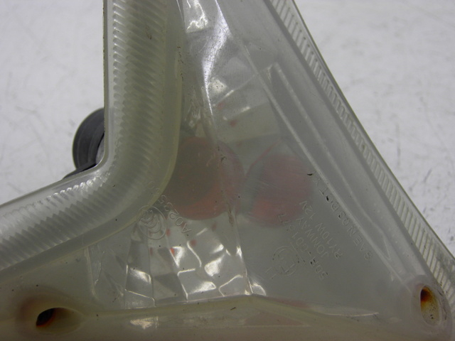 photo de DELANTERO IZQUIERDO INTERMITENTE EUROCKA MATADOR 4T 50 (2010 - 2016) - Otra perspectiva