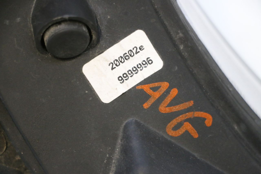 photo de INTERMITENTE DELANTERO IZQUIERDO KEEWAY F-ACT FACT EVO 50 (2020 - 2026) - Detalles de los puntos de fijación