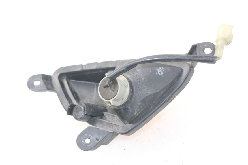 photo de INTERMITENTE DELANTERO IZQUIERDO YAMAHA FJR ABS 1300 (2006 - 2012) - Primer plano técnico