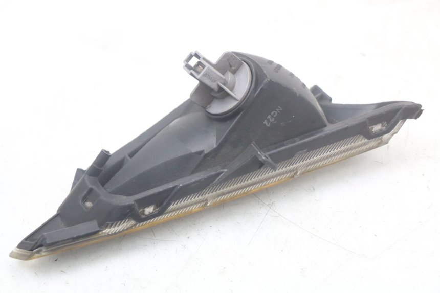 photo de DELANTERO IZQUIERDO INTERMITENTE HONDA FJS SILVERWING SILVER WING 600 (2001 - 2010) - Estado de la superficie y material