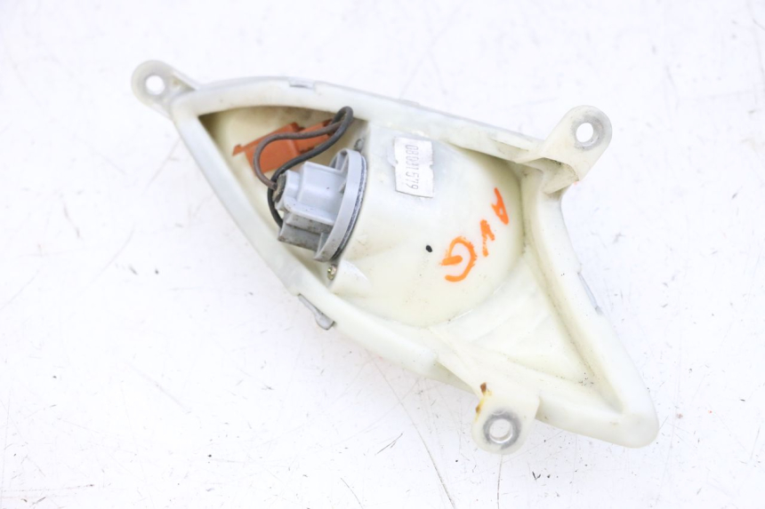 photo de DELANTERO IZQUIERDO INTERMITENTE MBK FLAME X 125 (2007 - 2016) - Primer plano técnico