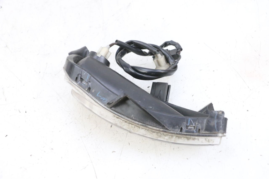 photo de DELANTERO IZQUIERDO INTERMITENTE MBK FLIPPER 115 (2013 - 2017) - Detalle de la pieza