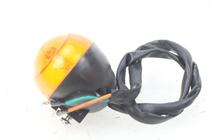 photo de DELANTERO IZQUIERDO INTERMITENTE SACHS FY125T FY T 125 (2007 - 2011) - Primer plano técnico