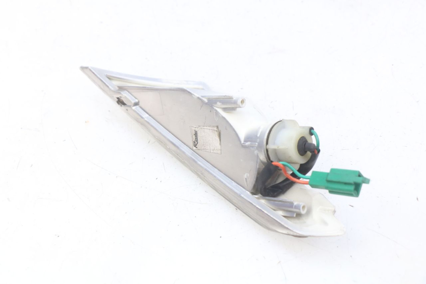 photo de INTERMITENTE DELANTERO IZQUIERDO PEUGEOT GEOPOLIS 400 (2007 - 2013) - Detalle de la pieza