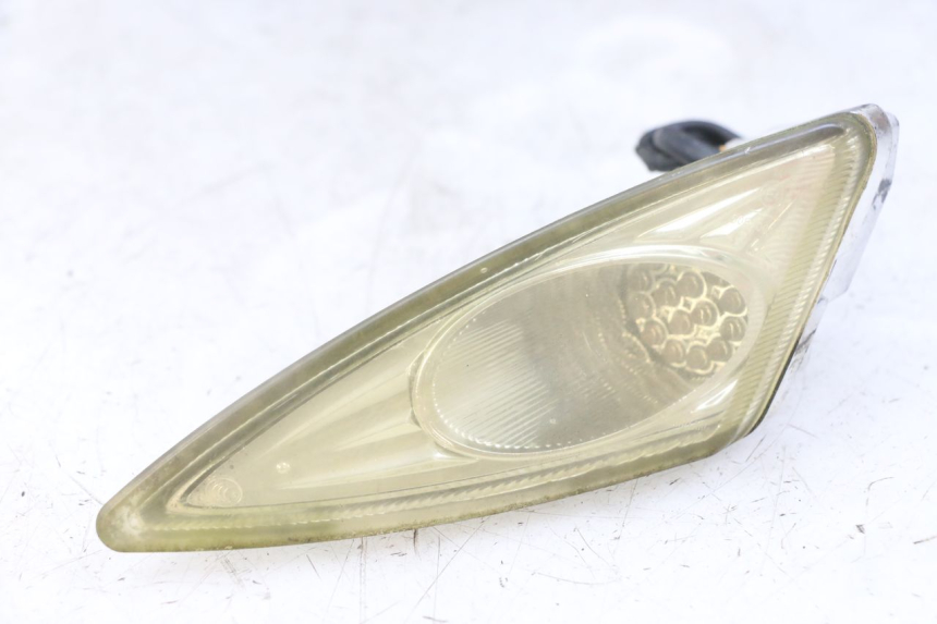 photo de DELANTERO IZQUIERDO INTERMITENTE GOES WIKI 125 (2010 - 2015) - Vista principal