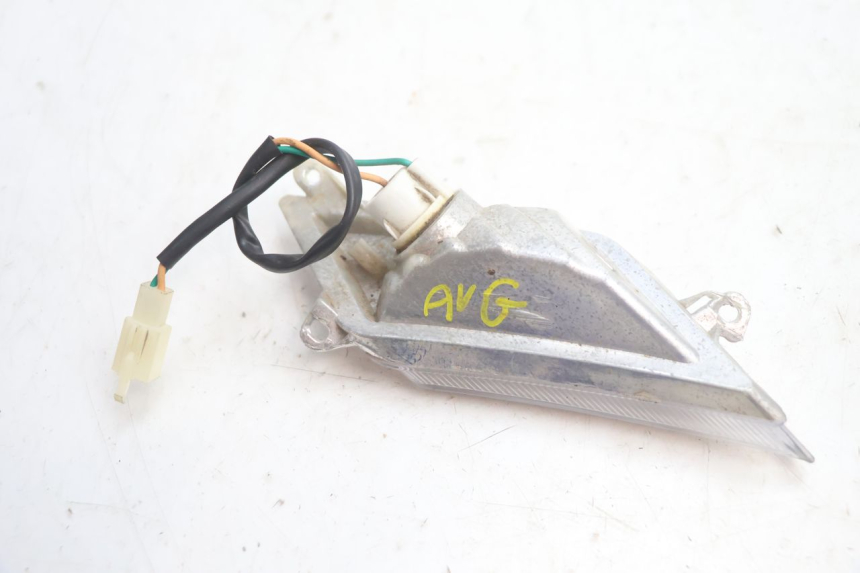 photo de DELANTERO IZQUIERDO INTERMITENTE VASTRO GP 2T 50 (2013 - 2017) - Primer plano técnico