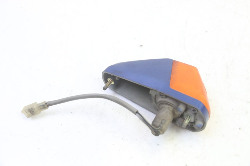 photo de DELANTERO IZQUIERDO INTERMITENTE KAWASAKI GPX R WARBIRD 600 (1988 - 1993) - Primer plano técnico