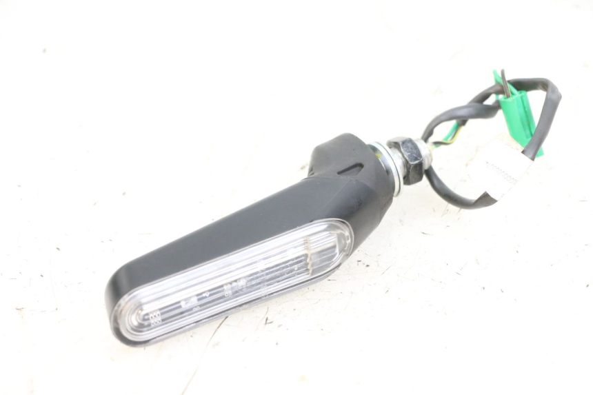 photo de DELANTERO IZQUIERDO INTERMITENTE HUSQVARNA SVARTPILEN 401 (2018 - 2023) - Detalle de la pieza