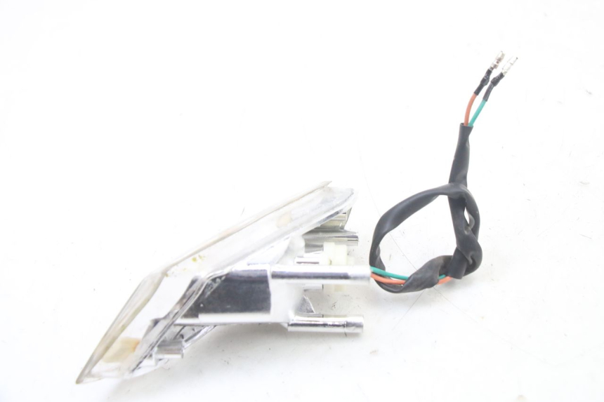 photo de INTERMITENTE DELANTERO IZQUIERDO KYMCO AGILITY 4T 50 (2018 - 2022) - Zoom estado de uso