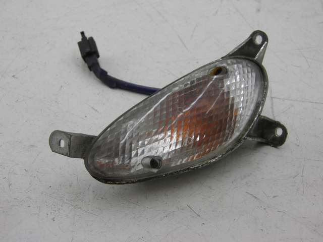 photo de DELANTERO IZQUIERDO INTERMITENTE KYMCO SPACER 50 (1998 - 2009) - Vista principal