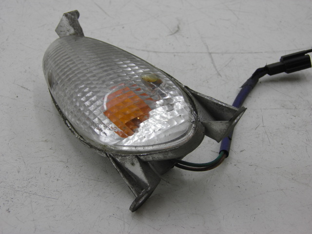 photo de DELANTERO IZQUIERDO INTERMITENTE KYMCO SPACER 50 (1998 - 2009) - Vista general del producto