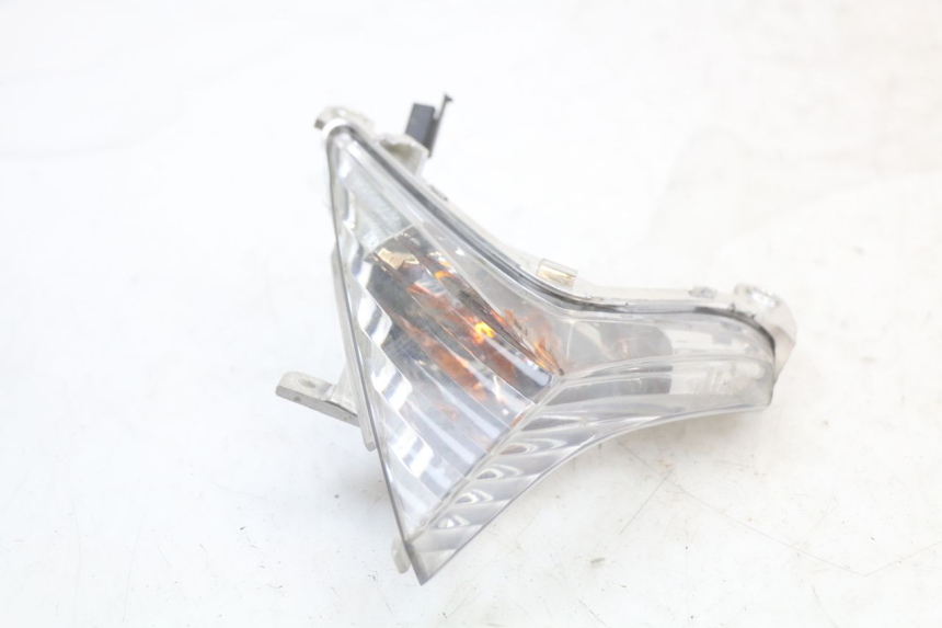 photo de DELANTERO IZQUIERDO INTERMITENTE KYMCO X-TOWN XTOWN 125 (2016 - 2021) - Detalle de la pieza