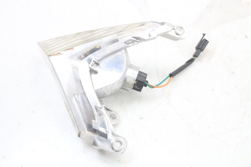 photo de DELANTERO IZQUIERDO INTERMITENTE KYMCO X-TOWN XTOWN 125 (2016 - 2021) - Zoom estado de uso