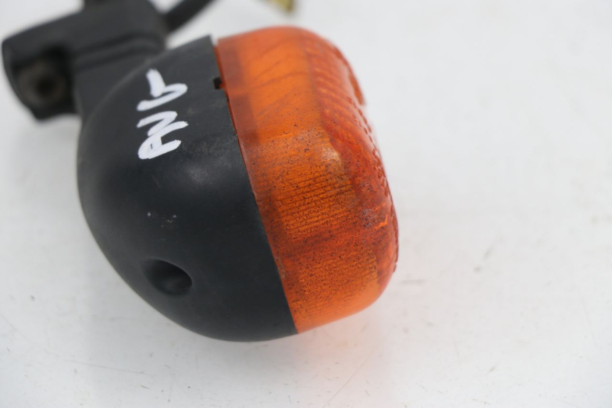 photo de INTERMITENTE DELANTERO IZQUIERDO PEUGEOT LUDIX 50 (2005 - 2007) - Otra perspectiva