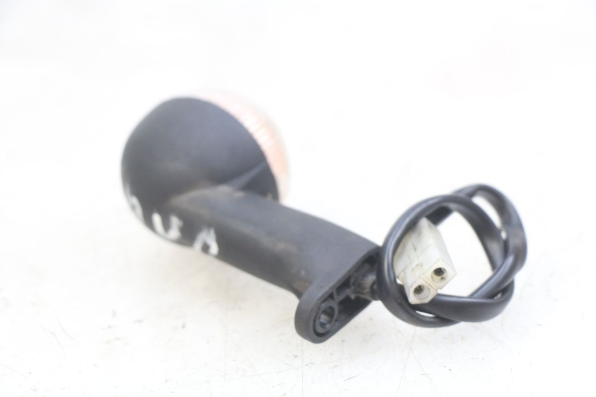 photo de INTERMITENTE DELANTERO IZQUIERDO PEUGEOT LUDIX 50 (2005 - 2007) - Otra perspectiva