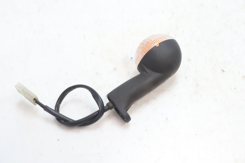 photo de DELANTERO IZQUIERDO INTERMITENTE PEUGEOT LUDIX ONE 50 (2004 - 2013) - Zoom estado de uso