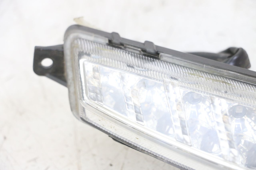 photo de DELANTERO IZQUIERDO INTERMITENTE MASH CITY 4T 50 (2018 - 2020) - Detalles de los puntos de fijación