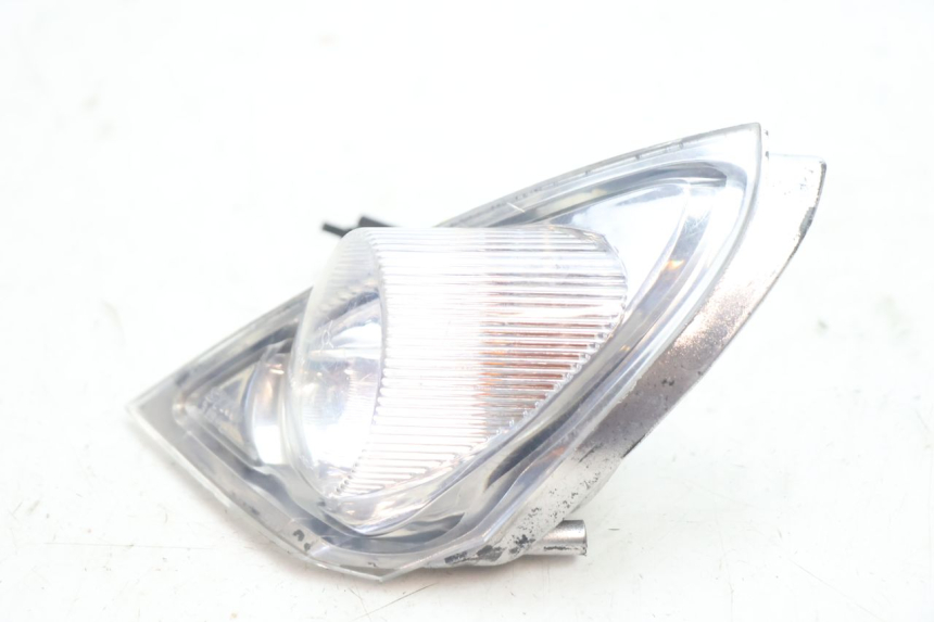 photo de DELANTERO IZQUIERDO INTERMITENTE SYM MIO 50 (2005 - 2010) - Detalle de la pieza