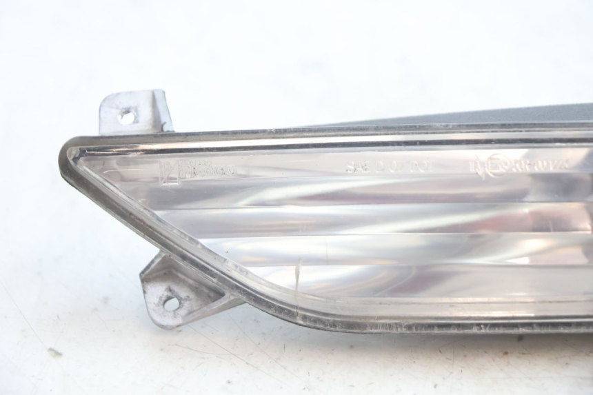 photo de DELANTERO IZQUIERDO INTERMITENTE PIAGGIO MP3 125 (2006 - 2014) - Detalle de la pieza
