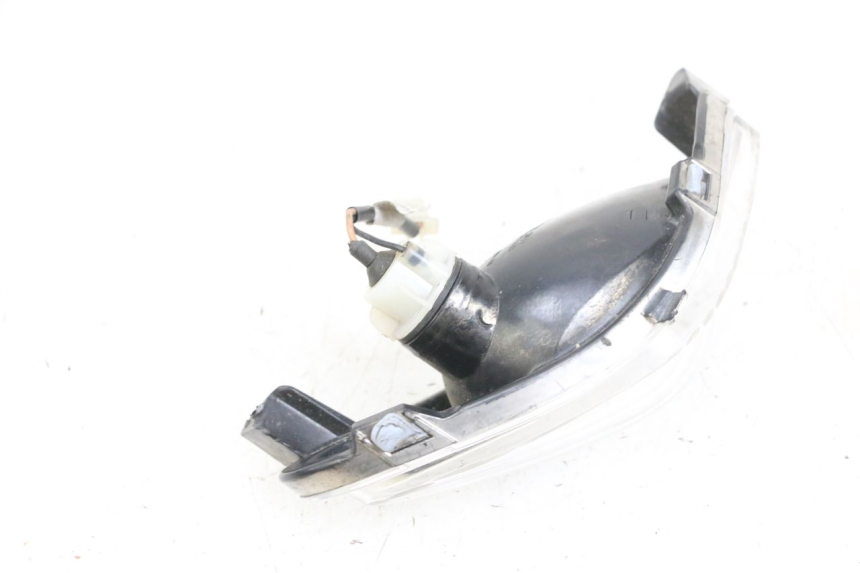 photo de INTERMITENTE DELANTERO IZQUIERDO YAMAHA NEOS NEO'S 4T 50 (2008 - 2016) - Primer plano técnico