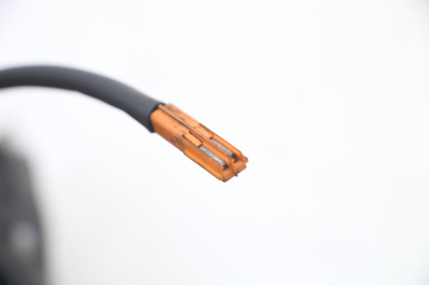 photo de DELANTERO IZQUIERDO INTERMITENTE HONDA NTV DEAUVILLE ABS 700 (2007 - 2016) - Estado de la superficie y material