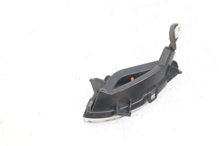 photo de DELANTERO IZQUIERDO INTERMITENTE JM MOTORS OLDIES GT 4T 50 (2018 - 2025) - Detalle de la pieza