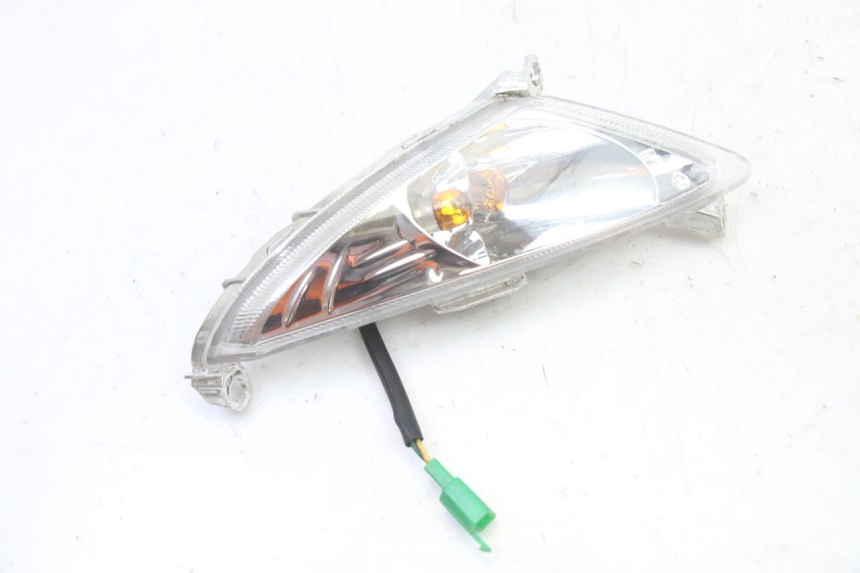 photo de DELANTERO IZQUIERDO INTERMITENTE SYM ORBIT 2 4T 50 (2008 - 2017) - Otra perspectiva