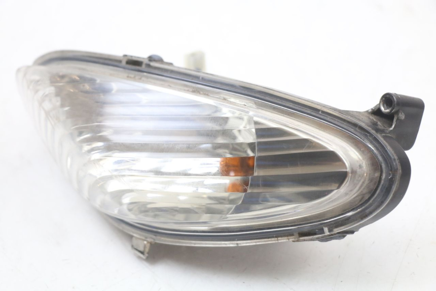 photo de DELANTERO IZQUIERDO INTERMITENTE MBK OVETTO ONE 2T 50 (2013 - 2017) - Zoom estado de uso