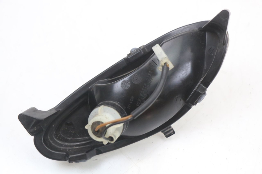 photo de DELANTERO IZQUIERDO INTERMITENTE MBK OVETTO ONE 2T 50 (2013 - 2017) - Primer plano técnico