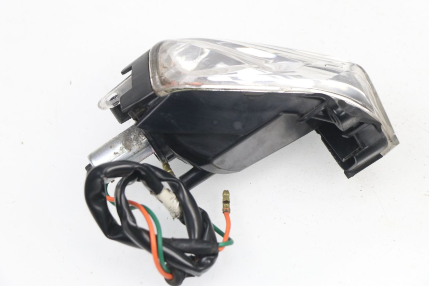 photo de DELANTERO IZQUIERDO INTERMITENTE HONDA PCX (JF28) 125 (2009 - 2011) - Primer plano técnico