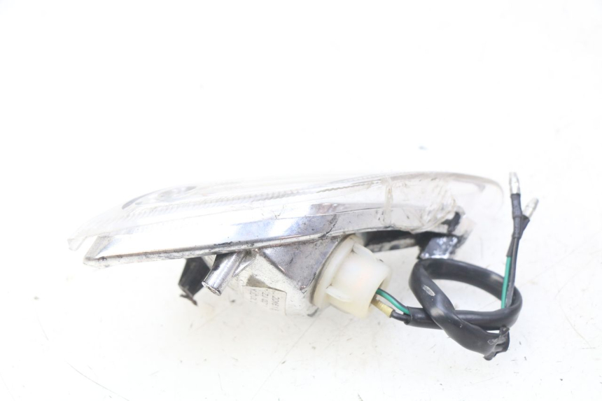 photo de INTERMITENTE DELANTERO IZQUIERDO RIDE RACE GT 2T 50 (2012 - 2017) - Primer plano técnico