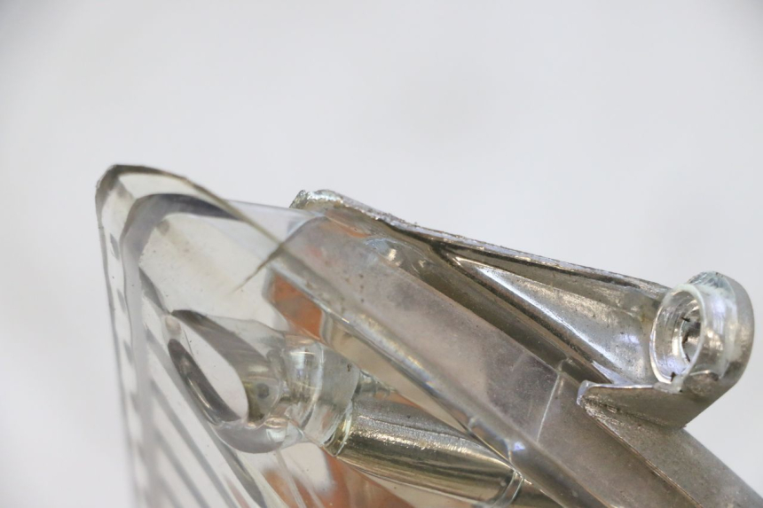 photo de DELANTERO IZQUIERDO INTERMITENTE ORCAL RAPTOR 50 (2015 - 2021) - Detalle de la pieza