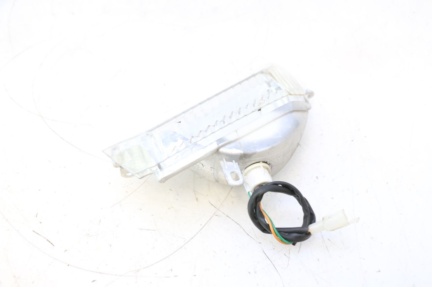 photo de DELANTERO IZQUIERDO INTERMITENTE ORCAL RAPTOR 50 (2015 - 2021) - Marcados y referencias originales