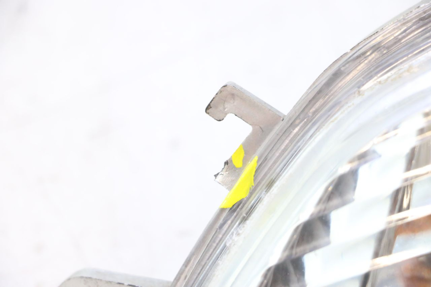 photo de DELANTERO IZQUIERDO INTERMITENTE JM MOTORS SANTANA 50 (2014 - 2023) - Características distintivas