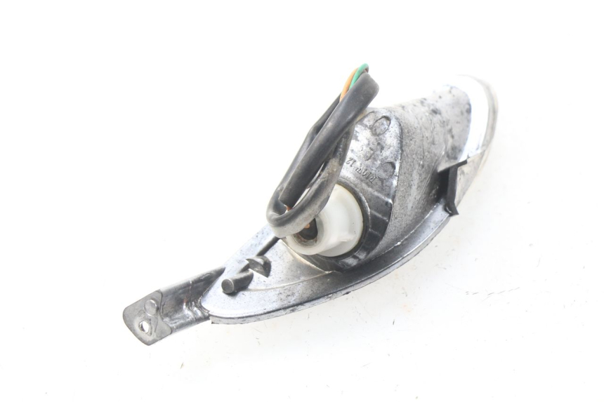 photo de DELANTERO IZQUIERDO INTERMITENTE JM MOTORS SUNNY 50 (2017 - 2020) - Primer plano técnico