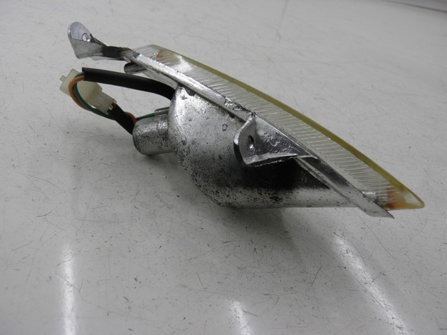 photo de DELANTERO IZQUIERDO INTERMITENTE TNT MOTOR ROMA 10' 4T 50 (2007 - 2018) - Zoom estado de uso