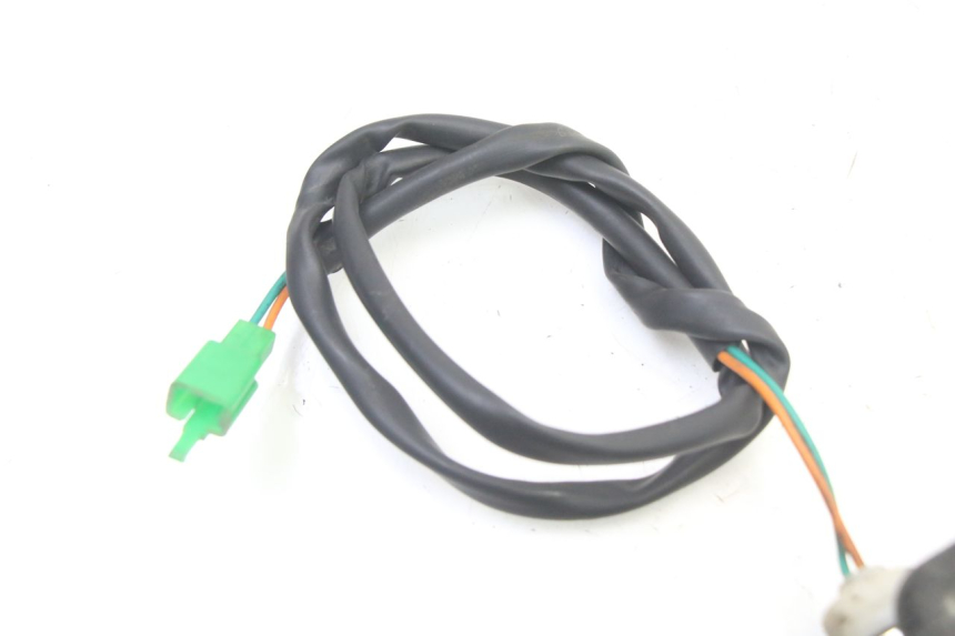 photo de DELANTERO IZQUIERDO INTERMITENTE PEUGEOT TWEET 4T 50 (2014 - 2019) - Primer plano técnico