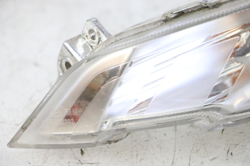 photo de INTERMITENTE DELANTERO IZQUIERDO PEUGEOT TWEET 4T 50 (2018 - 2022) - Estado de la superficie y material