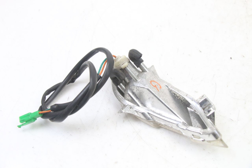 photo de DELANTERO IZQUIERDO INTERMITENTE PEUGEOT TWEET PRO CARGO 50 (2018 - 2022) - Vista general del producto